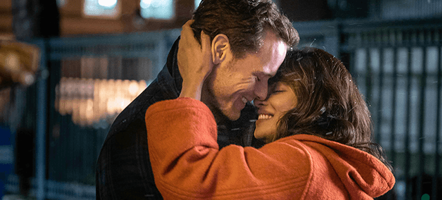 La comedia romántica que te hará creer de nuevo en el amor. ‘Love Again’, solo en cines